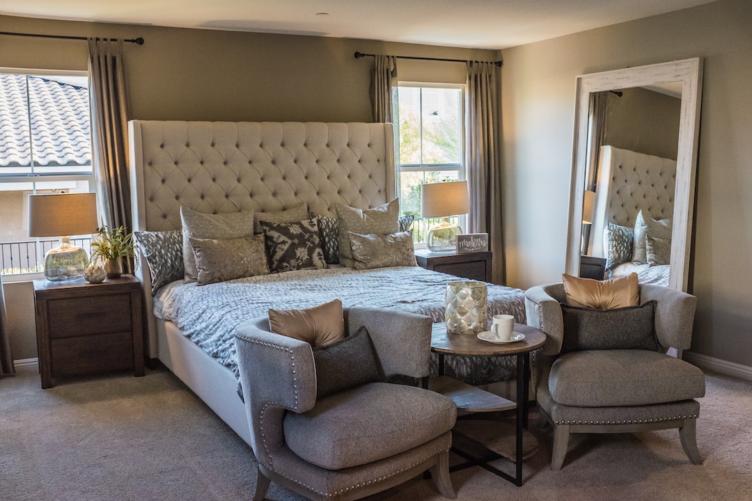 to decorate and furnish  home? Home Decorations